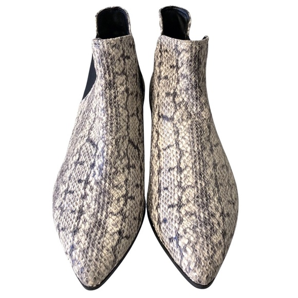COLE HAAN Hara Python Snakeskin Leather Chelsea Ankle Boots Booties - Picture 2 of 10